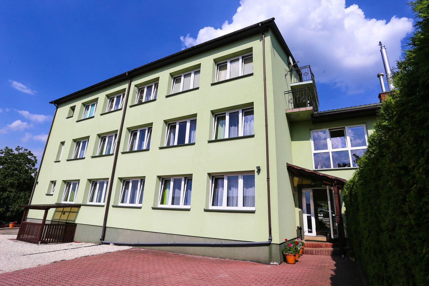 Wieczernik Dom Rekolekcyjny Ksiezy Pallotynow شفينتا كاتاجينا المظهر الخارجي الصورة